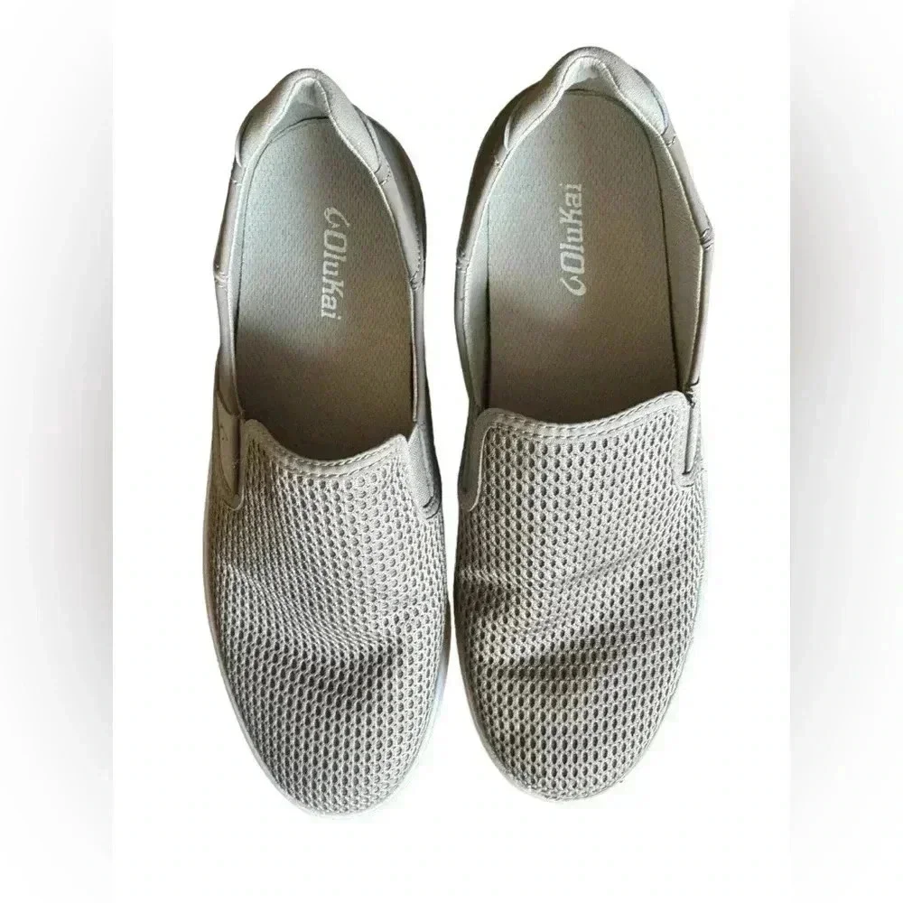 Olukai Pehuea Clay Khaki Green Perforated Textile Round Toe Slip On Sneakers